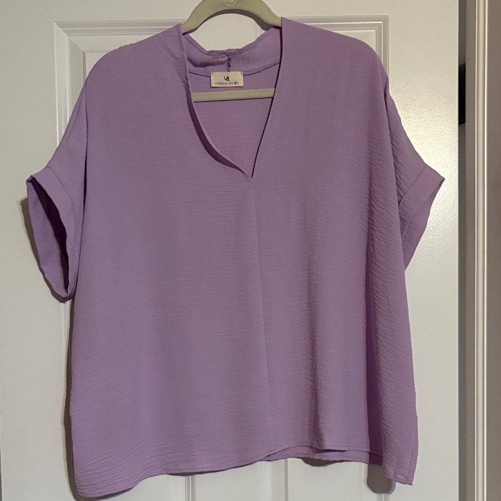 Urban Daisy Lilac V-Neck Blouse